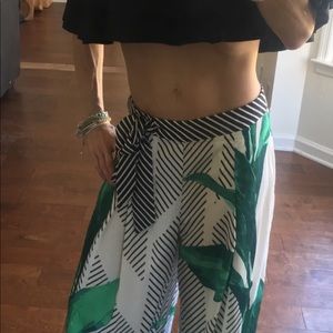 Graphic Floral Long Pants